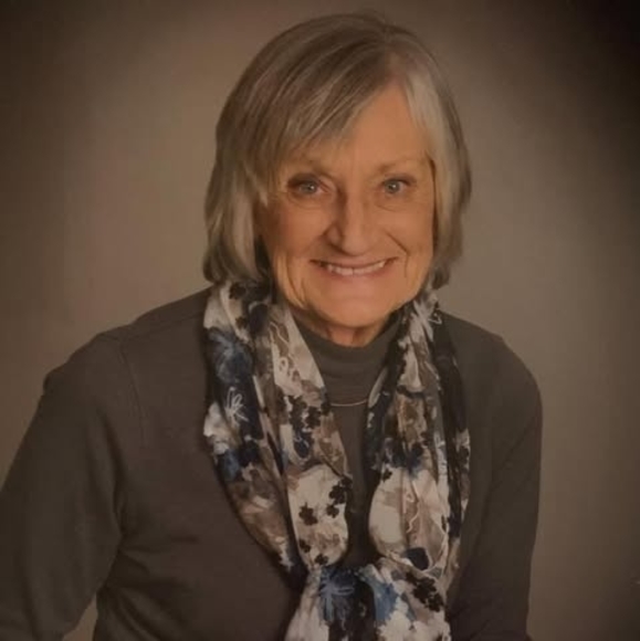 Meet your Posher, Dorothy - Picture 1 of 1